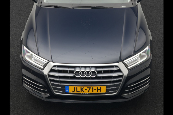 Audi Q5 50 TFSI e quattro S Line Plug In Hybrid 299pk Dealer O.H. PHEV | Panodak | 20"L.M Rotor | Apple Carplay | Lederen Sportstoelen Verwarmd | Keyless | Navigatie | Virtual |