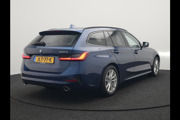BMW 3 Serie Touring 330e Sportline Plug In Hybrid 293pk Dealer O.H PHEV | Adaptive Cruise | Apple Carplay | Lederen Sportstoelen Verwarmd | Blis | Lane Assist | Front Assist | Navigatie | Virtual | DAB |