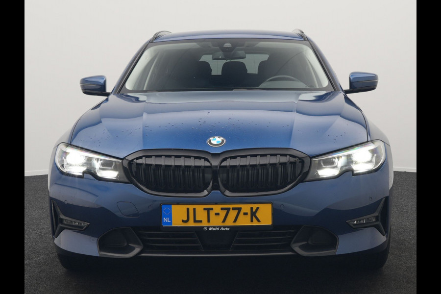 BMW 3 Serie Touring 330e Sportline Plug In Hybrid 293pk Dealer O.H PHEV | Adaptive Cruise | Apple Carplay | Lederen Sportstoelen Verwarmd | Blis | Lane Assist | Front Assist | Navigatie | Virtual | DAB |