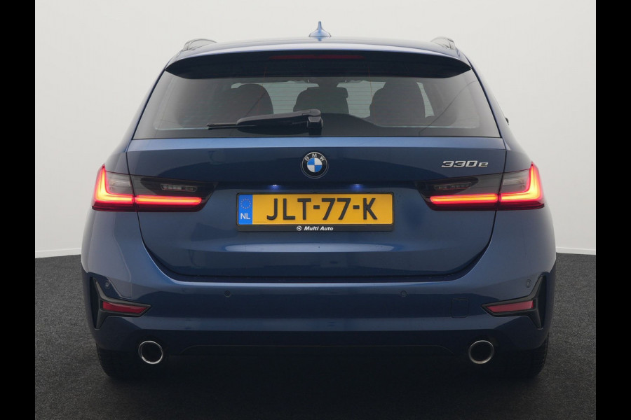 BMW 3 Serie Touring 330e Sportline Plug In Hybrid 293pk Dealer O.H PHEV | Adaptive Cruise | Apple Carplay | Lederen Sportstoelen Verwarmd | Blis | Lane Assist | Front Assist | Navigatie | Virtual | DAB |