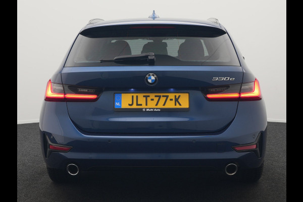 BMW 3 Serie Touring 330e Sportline Plug In Hybrid 293pk Dealer O.H PHEV | Adaptive Cruise | Apple Carplay | Lederen Sportstoelen Verwarmd | Blis | Lane Assist | Front Assist | Navigatie | Virtual | DAB |