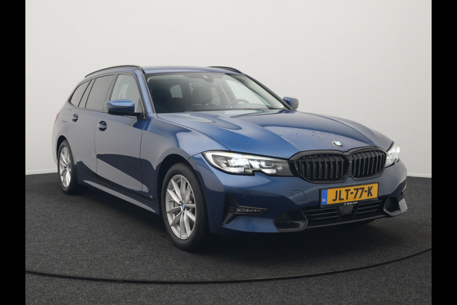 BMW 3 Serie Touring 330e Sportline Plug In Hybrid 293pk Dealer O.H PHEV | Adaptive Cruise | Apple Carplay | Lederen Sportstoelen Verwarmd | Blis | Lane Assist | Front Assist | Navigatie | Virtual | DAB |