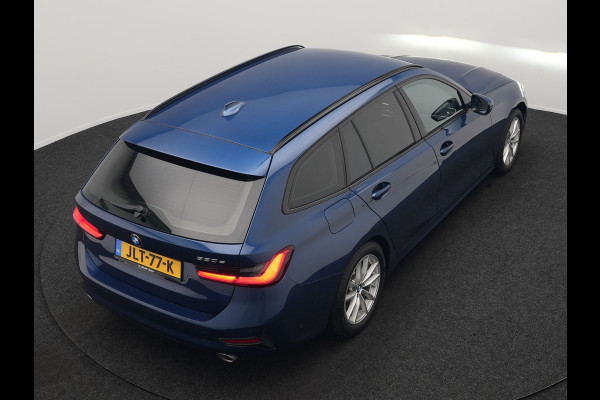 BMW 3 Serie Touring 330e Sportline Plug In Hybrid 293pk Dealer O.H PHEV | Adaptive Cruise | Apple Carplay | Lederen Sportstoelen Verwarmd | Blis | Lane Assist | Front Assist | Navigatie | Virtual | DAB |