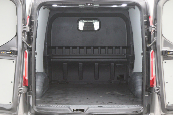 Ford Transit Custom 300 2.0 TDCI L2H1 DC 2x Schuifdeur, Leer, Camera, Cruise, Apple Carplay, PDC, Trekhaak, 16''