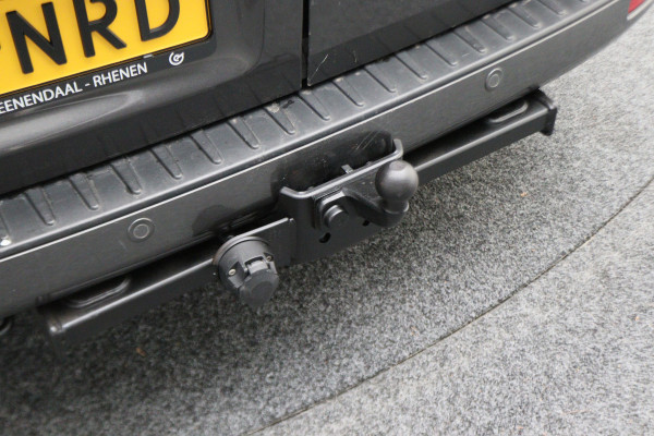 Ford Transit Custom 300 2.0 TDCI L2H1 DC 2x Schuifdeur, Leer, Camera, Cruise, Apple Carplay, PDC, Trekhaak, 16''