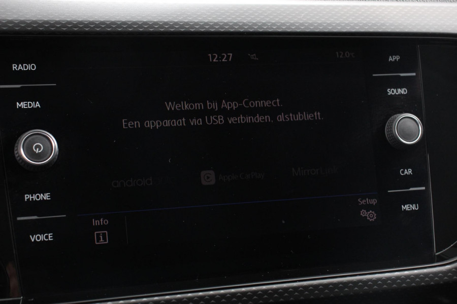 Volkswagen T-Cross 1.0 TSI 115pk DSG Life Plus | Navigatie | Apple Carplay/ Android Auto | Climate Control | Adaptive Cruise Control | Lane/Side Assist | Camera | Stoelverwarming |