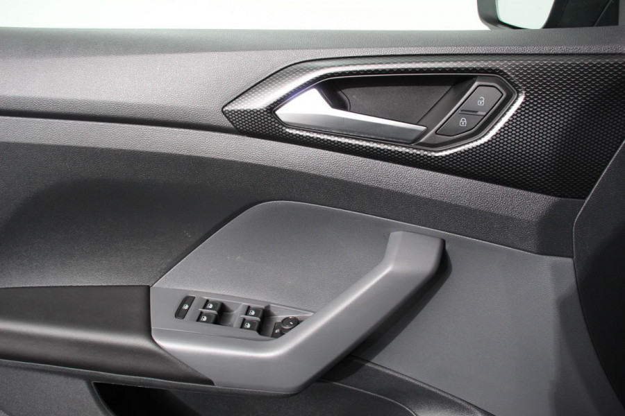 Volkswagen T-Cross 1.0 TSI 115pk DSG Life Plus | Navigatie | Apple Carplay/ Android Auto | Climate Control | Adaptive Cruise Control | Lane/Side Assist | Camera | Stoelverwarming |