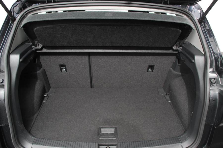 Volkswagen T-Cross 1.0 TSI 115pk DSG Life Plus | Navigatie | Apple Carplay/ Android Auto | Climate Control | Adaptive Cruise Control | Lane/Side Assist | Camera | Stoelverwarming |