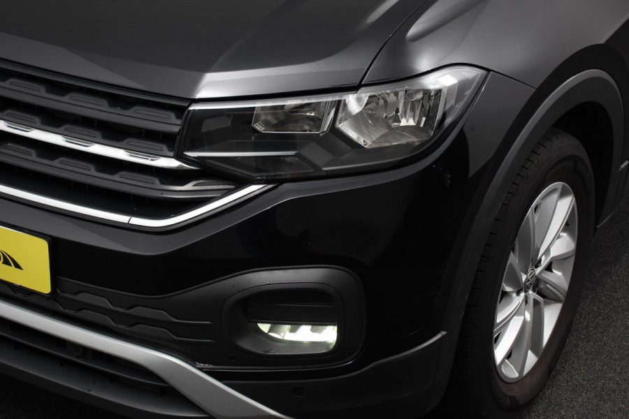 Volkswagen T-Cross 1.0 TSI 115pk DSG Life Plus | Navigatie | Apple Carplay/ Android Auto | Climate Control | Adaptive Cruise Control | Lane/Side Assist | Camera | Stoelverwarming |
