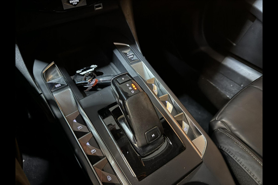 DS DS 3 Crossback 1.2 PureTech So Chic Garantie Afn. Trekhaak Head-up Navi Cruise LED DAB Carplay Rijklaar