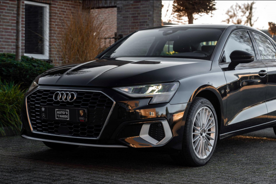 Audi A3 Limousine 30 TFSI Business Edition 110 PK Aut. Adaptive Virtual Keyless Stoelverwarming 17''