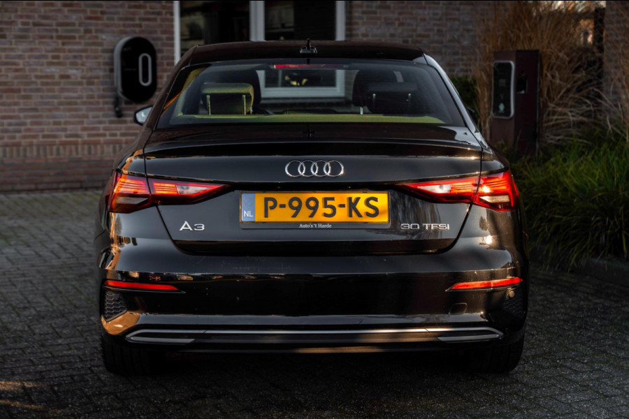 Audi A3 Limousine 30 TFSI Business Edition 110 PK Aut. Adaptive Virtual Keyless Stoelverwarming 17''