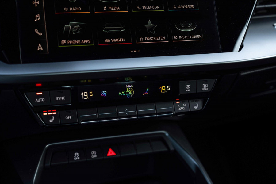 Audi A3 Limousine 30 TFSI Business Edition 110 PK Aut. Adaptive Virtual Keyless Stoelverwarming 17''