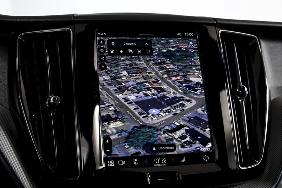 Volvo XC60 2.0 T6 Plug-in hybrid AWD Plus Black Edition | S/K-Panodak | Dig. Cockpit | Adapt. Cruise | Memory Stoelen | Elek. Klep | Stoel-+stuurverw. | 360 Camera | NAV+App. Connect | ECC | LM 21" | 2762