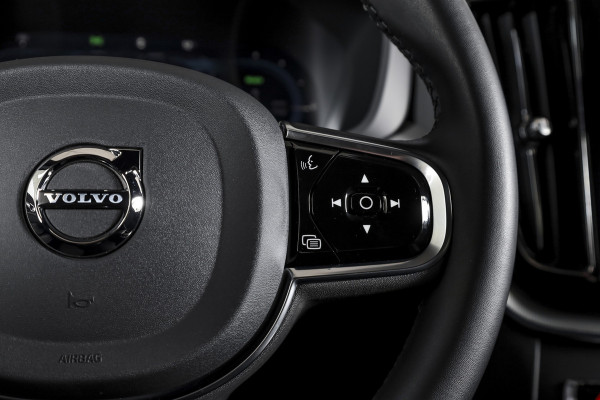 Volvo XC60 2.0 T6 Plug-in hybrid AWD Plus Black Edition | S/K-Panodak | Dig. Cockpit | Adapt. Cruise | Memory Stoelen | Elek. Klep | Stoel-+stuurverw. | 360 Camera | NAV+App. Connect | ECC | LM 21" | 2762