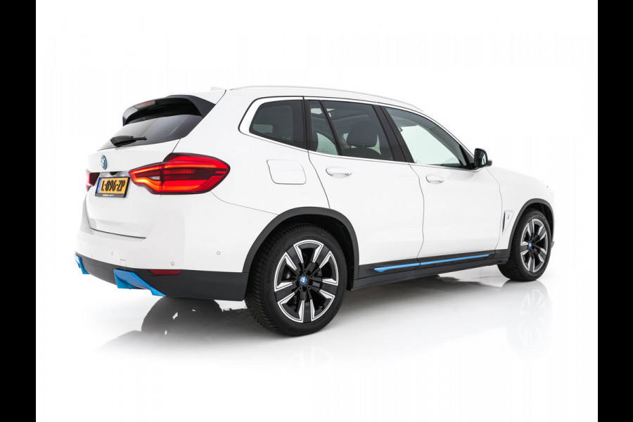 BMW iX3 Executive 80 kWh [ 3-Fase ] { SOH-96% } (INCL.BTW) Aut. *PANO | FULL-LEATHER | ADAPTIVE-CRUISE | FULL-LED | BLIND-SPOT | MEMORY-PACK | DIGI-COCKPIT | HEATED-COMFORTSEATS | CAMERA | DAB+ | NAVI-FULLMAP | 19''ALU*