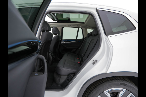 BMW iX3 Executive 80 kWh [ 3-Fase ] { SOH-96% } (INCL.BTW) Aut. *PANO | FULL-LEATHER | ADAPTIVE-CRUISE | FULL-LED | BLIND-SPOT | MEMORY-PACK | DIGI-COCKPIT | HEATED-COMFORTSEATS | CAMERA | DAB+ | NAVI-FULLMAP | 19''ALU*