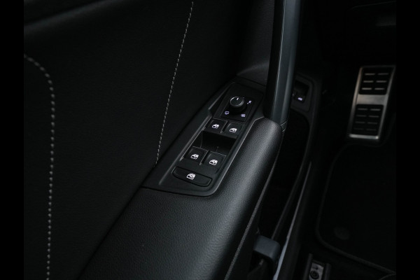 Volkswagen Tiguan 1.4 TSI R-Line Business+ (Plug-in) (INCL-BTW) Aut. *PANO | FULL-LED | ADAPTIVE-CRUISE | DIGI-COCKPIT | HEATED-COMFORTSEATS | NAV-FULLMAP | DAB+ | TOWBAR | PRIVACY-GLASS | ECC | PDC | 19''ALU