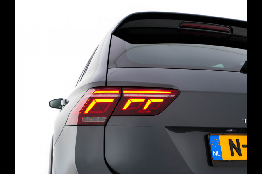 Volkswagen Tiguan 1.4 TSI R-Line Business+ (Plug-in) (INCL-BTW) Aut. *PANO | FULL-LED | ADAPTIVE-CRUISE | DIGI-COCKPIT | HEATED-COMFORTSEATS | NAV-FULLMAP | DAB+ | TOWBAR | PRIVACY-GLASS | ECC | PDC | 19''ALU