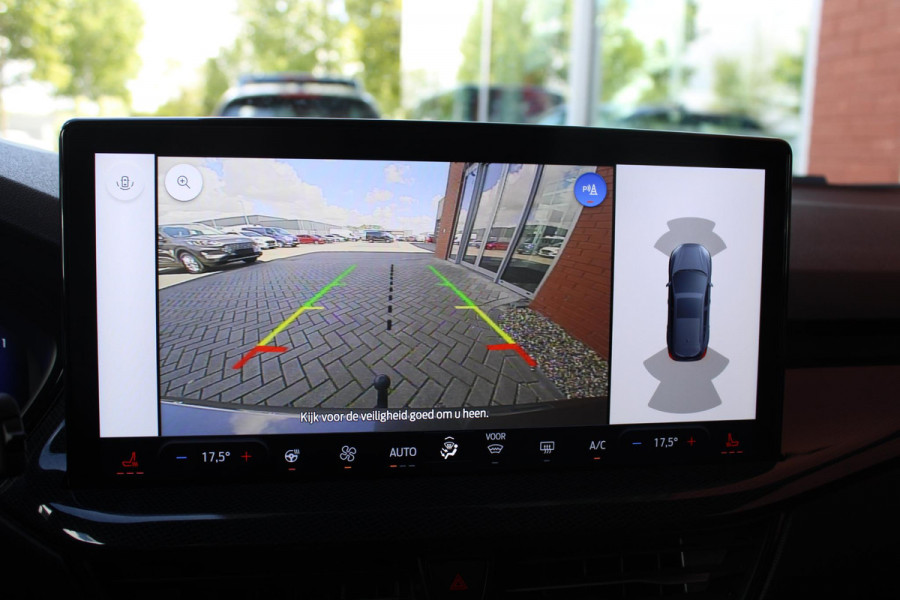 Ford FOCUS Wagon 1.5 EcoBlue ST Line X Automaat | Adaptive cruise control | Winter Pack | Trekhaak | Elektrische achterklep | BTW verrekenbaar | All season banden