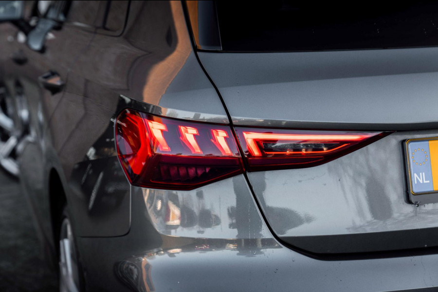 Audi A3 Sportback 40 TFSI e Business Edition 204 PK Aut. 3x S-Line Adaptive Keyless Sfeerverlichting Black Optic Camera 18''