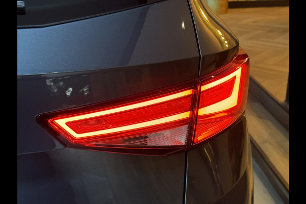 Seat Ateca 1.5 TSI FR Business Intense Garantie Trekhaak 360 Camera Carplay Beats Virtual Dash Sfeer Cruise Navi Clima Rijklaar