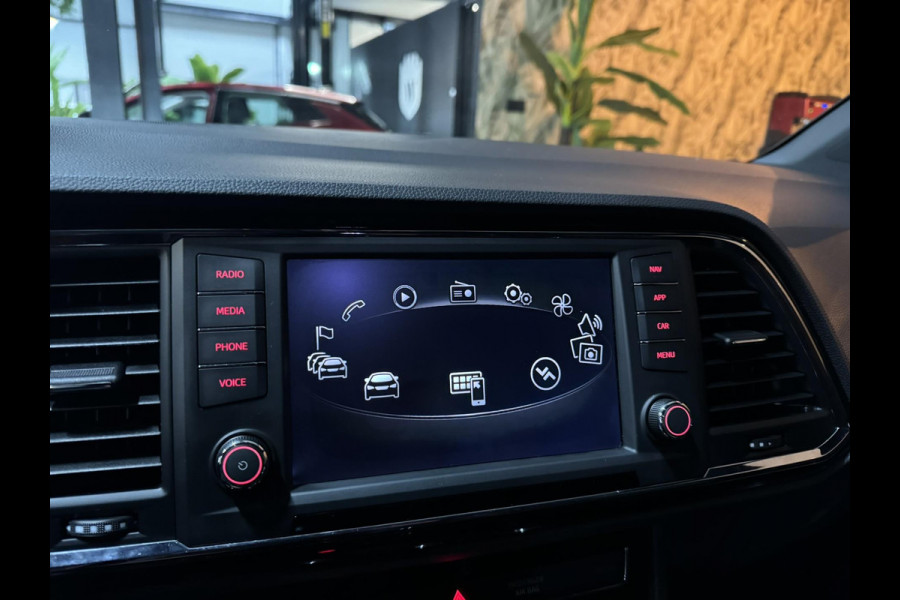 Seat Ateca 1.5 TSI FR Business Intense Garantie Trekhaak 360 Camera Carplay Beats Virtual Dash Sfeer Cruise Navi Clima Rijklaar