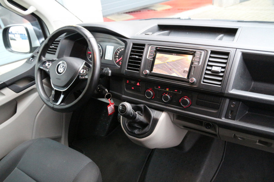 Volkswagen Transporter 2.0 TDI 150 | L2H1 | Trekhaak | Navi | Cruise | Airco..