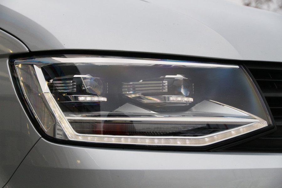 Volkswagen Transporter 2.0 TDI 150 | L2H1 | Trekhaak | Navi | Cruise | Airco..