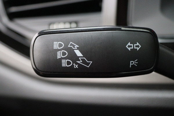 Volkswagen Polo 1.0 TSI Comfortline LED, Apple Carplay, ACC, Navigatie, PDC