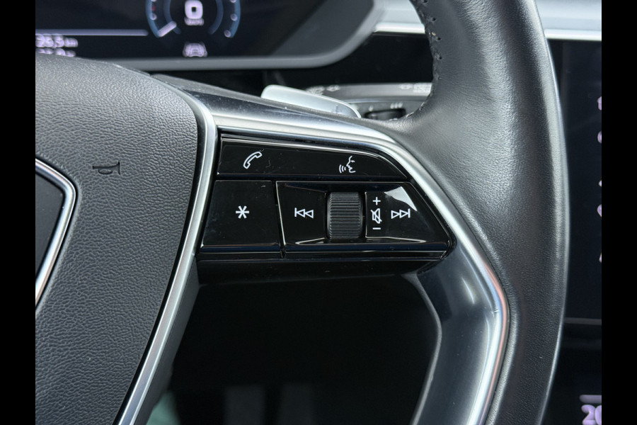 Audi e-tron 50 Quattro Business Edition 71kWh SOH 91% Navi Ecc Memory Camera DAB Pdc Stoelverwarming Elek.Stoelen Led Elek. Achterklep Lmv Privacy Glas Keyless Origineel Nederlandse Auto