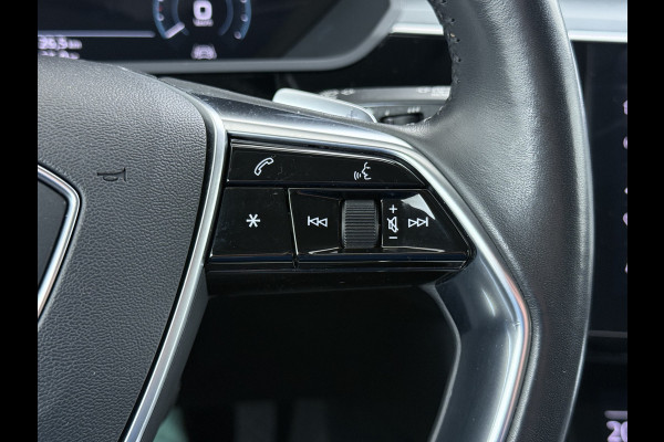Audi e-tron 50 Quattro Business Edition 71kWh SOH 91% Navi Ecc Memory Camera DAB Pdc Stoelverwarming Elek.Stoelen Led Elek. Achterklep Lmv Privacy Glas Keyless Origineel Nederlandse Auto