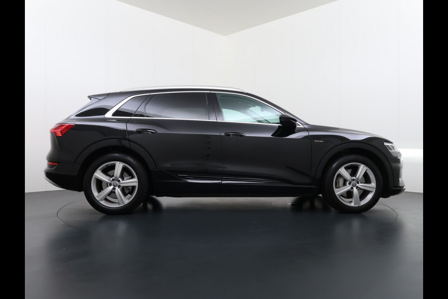 Audi e-tron 50 Quattro Business Edition 71kWh SOH 91% Navi Ecc Memory Camera DAB Pdc Stoelverwarming Elek.Stoelen Led Elek. Achterklep Lmv Privacy Glas Keyless Origineel Nederlandse Auto