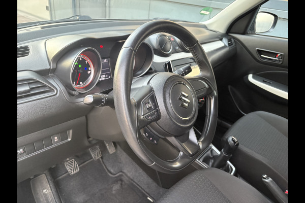 Suzuki Swift 1.2 90pk Select 5-drs. CAMERA/CARPLAY/AIRCO/LED/STOELVERW./16INCH