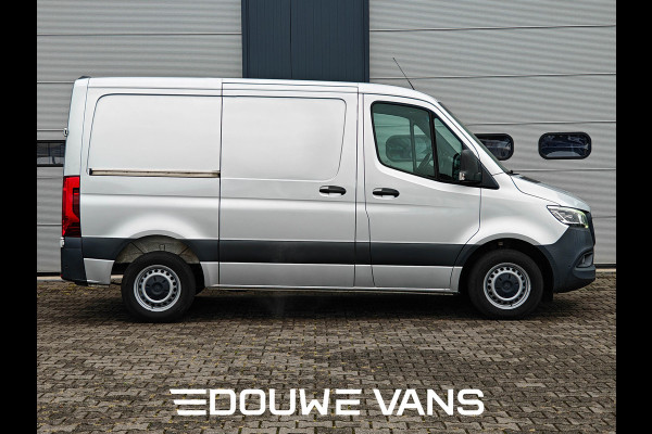 Mercedes-Benz Sprinter 314 H1 Automaat Distronic LED MBUX Navi Geveerde Stoel
