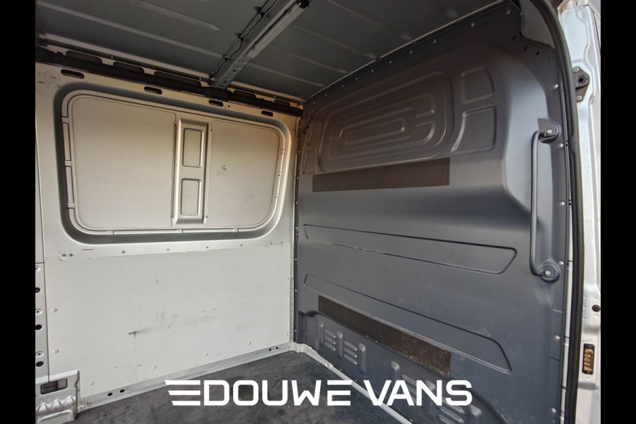 Mercedes-Benz Sprinter 314 H1 Automaat Distronic LED MBUX Navi Geveerde Stoel