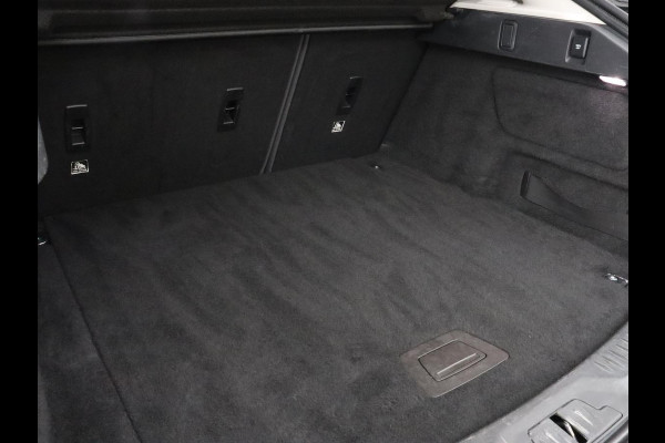 Jaguar I-PACE EV400 HSE 90 kWh | Panoramadak | Head-Up | Luchtvering | 360 Camera | Stoelverwarming | Adaptive cruise | Matrix LED | Carplay | Leder | Meridian Surround | Navigatie | Park Assist