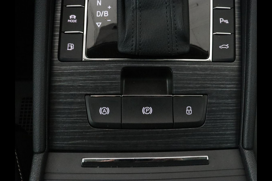 Škoda Superb 1.4 TSI iV Business Edition Plus | Trekhaak | Leder/Alcantara | Adaptive cruise | Stoelverwarming | Canton Sound | Camera | Carplay | Navigatie | Keyless | Full LED | Virtual Cockpit | PHEV | Plug In