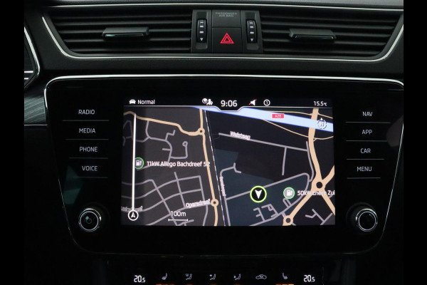 Škoda Superb 1.4 TSI iV Business Edition Plus | Trekhaak | Leder/Alcantara | Adaptive cruise | Stoelverwarming | Canton Sound | Camera | Carplay | Navigatie | Keyless | Full LED | Virtual Cockpit | PHEV | Plug In