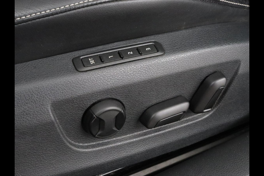 Škoda Superb 1.4 TSI iV Business Edition Plus | Trekhaak | Leder/Alcantara | Adaptive cruise | Stoelverwarming | Canton Sound | Camera | Carplay | Navigatie | Keyless | Full LED | Virtual Cockpit | PHEV | Plug In