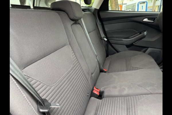 Ford FOCUS Wagon 1.0 125pk Titanium 162.000km Airco/ECC,Cruisecontrol,Navigatie