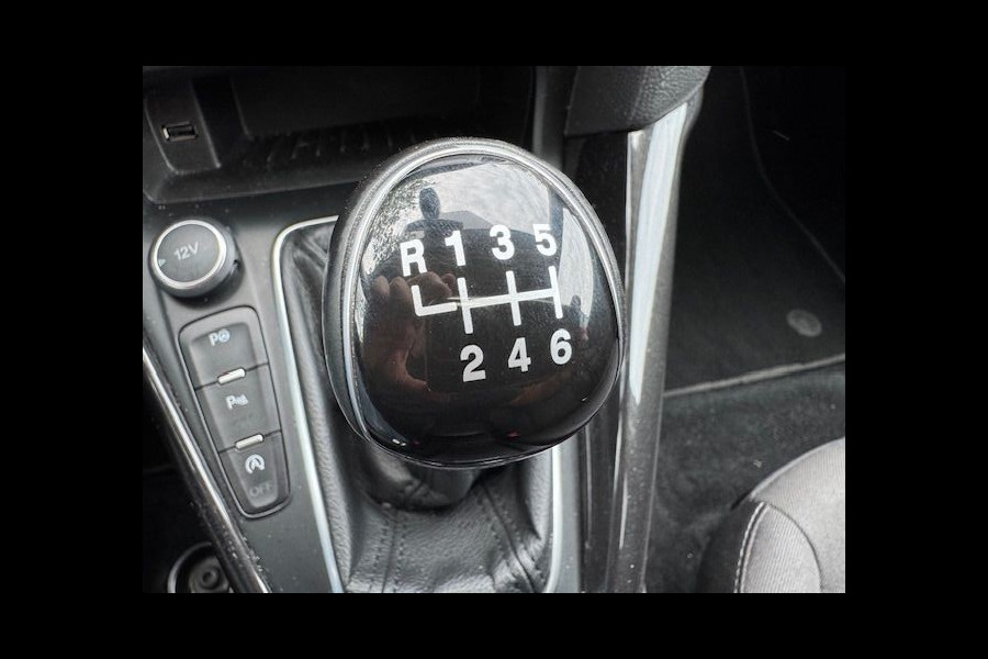 Ford FOCUS Wagon 1.0 125pk Titanium 162.000km Airco/ECC,Cruisecontrol,Navigatie