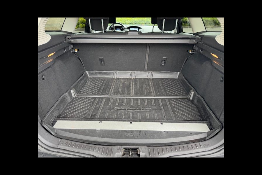 Ford FOCUS Wagon 1.0 125pk Titanium 162.000km Airco/ECC,Cruisecontrol,Navigatie