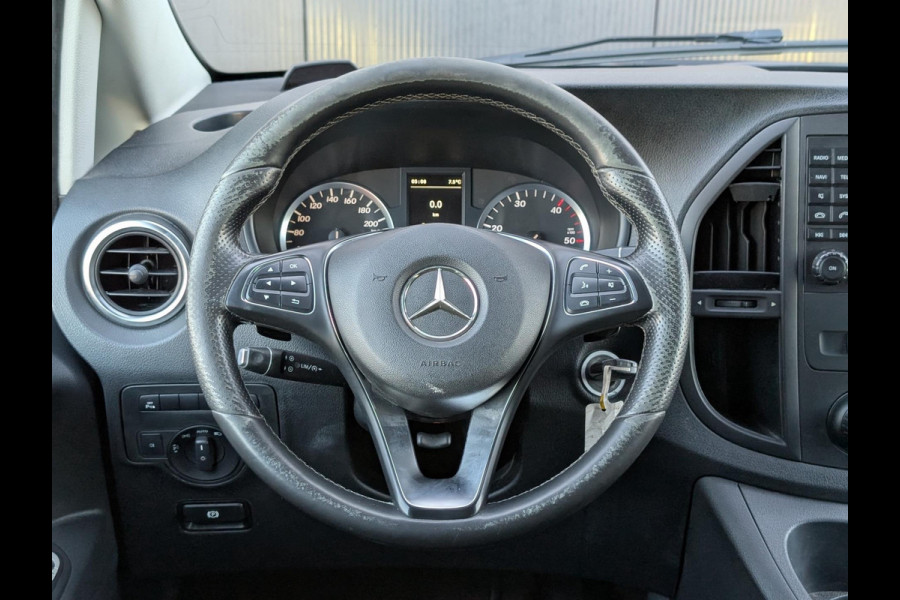 Mercedes-Benz Vito 116CDI LANG DUBBELE CABINE AUTOMAAT LED 2X SCHUIFDEUREN CRUISE CLIMATE CONTROL PDC CAMERA TREKHAAK