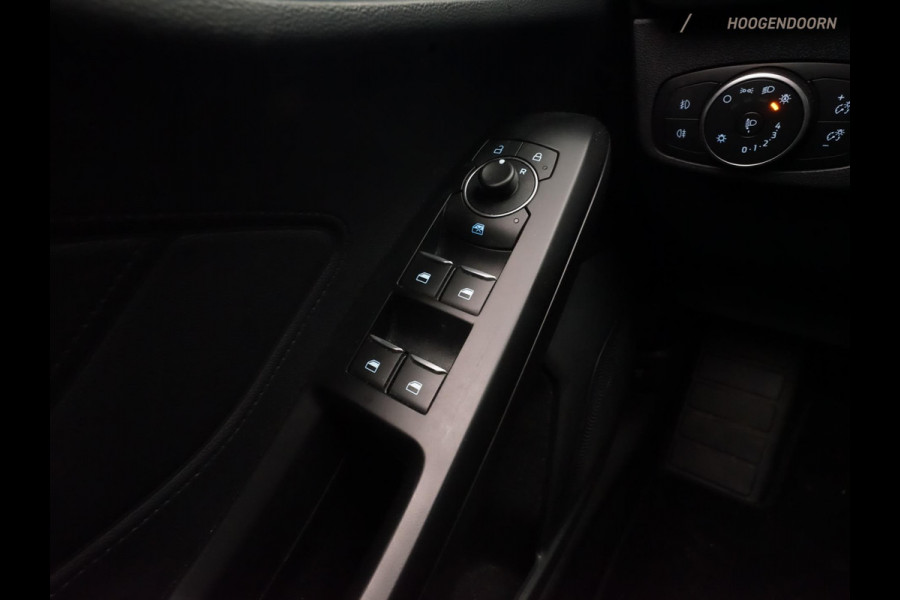 Ford FOCUS Wagon 1.0 EcoBoost Deluxe (APPLE CARPLAY,LED VERLICHTING,CRUISE CONTROL,ACHTERUITRIJCAMERA,PARKEERSENSOREN,TOPCONDITIE)