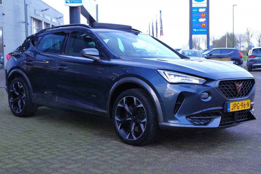 CUPRA Formentor 1.4 e-Hybrid VZ 245 PK Performance, Panoramadak, Keyless, Trekhaak, Adap. Cruise Control