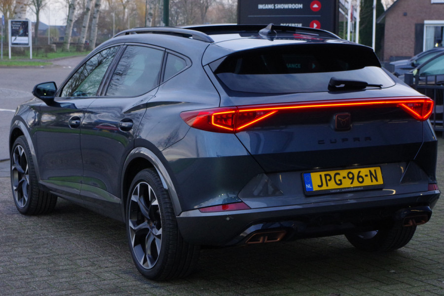 CUPRA Formentor 1.4 e-Hybrid VZ 245 PK Performance, Panoramadak, Keyless, Trekhaak, Adap. Cruise Control