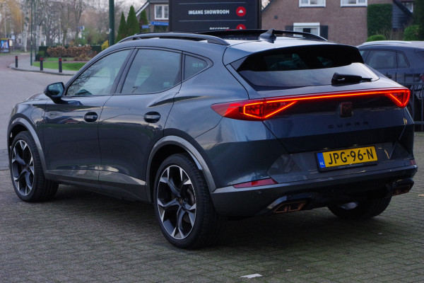 CUPRA Formentor 1.4 e-Hybrid VZ 245 PK Performance, Panoramadak, Keyless, Trekhaak, Adap. Cruise Control