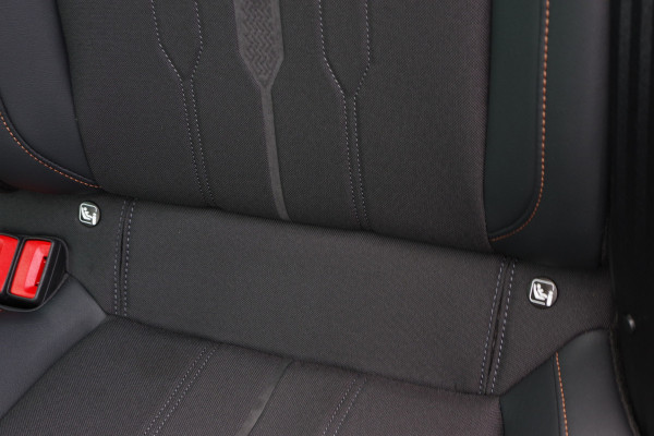 CUPRA Formentor 1.4 e-Hybrid VZ 245 PK Performance, Panoramadak, Keyless, Trekhaak, Adap. Cruise Control