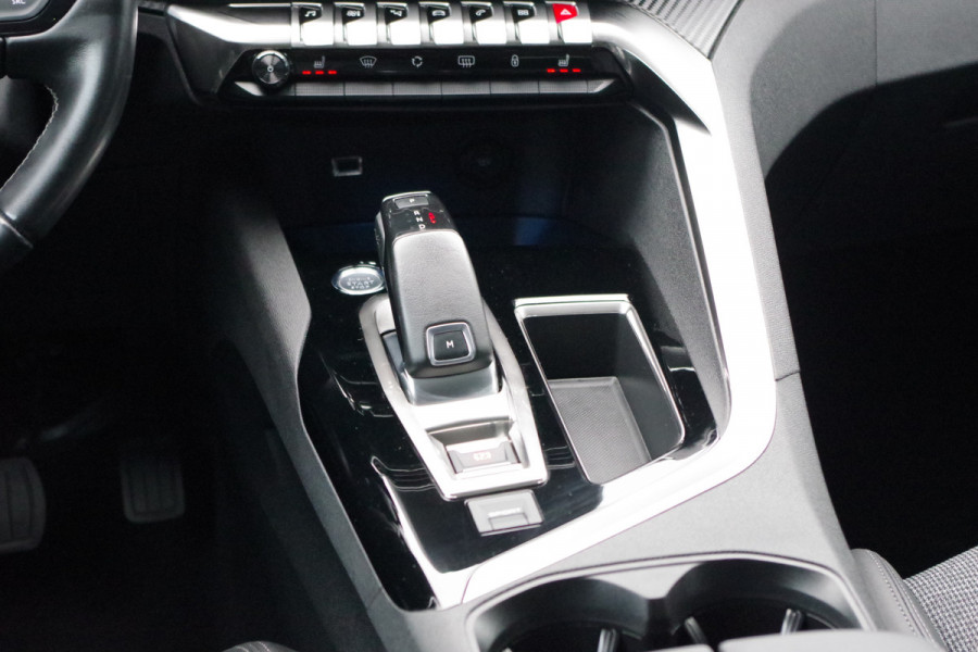 Peugeot 3008 1.2 PureTech 130 PK Automaat Blue Lease Premium, Trekhaak, Cruise Control, Camera